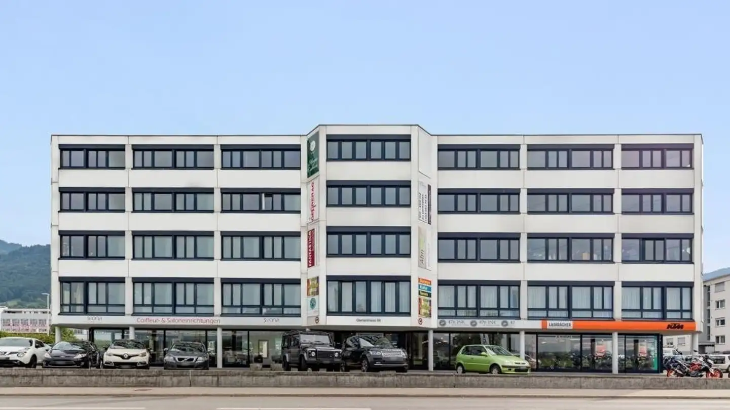 Outdoor parking space for rent - Glarnerstrasse 88, 8854 Siebnen