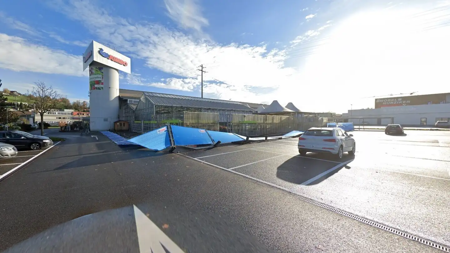 Place de parking extérieure à louer - Europastrasse 7, 5734 Reinach AG