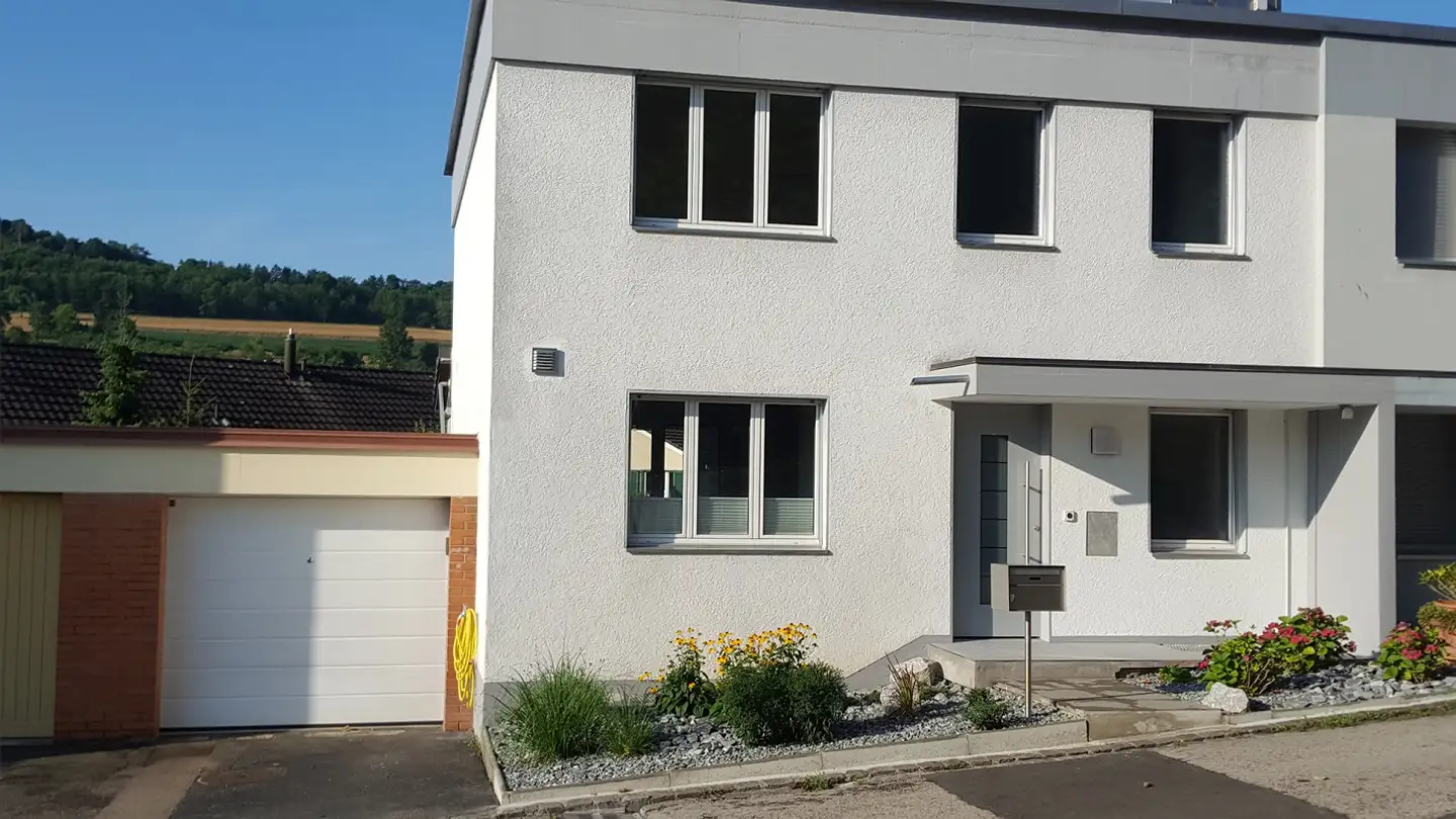 Semi-detached house for rent - Adlerfeldstrasse 39, 4402 Frenkendorf