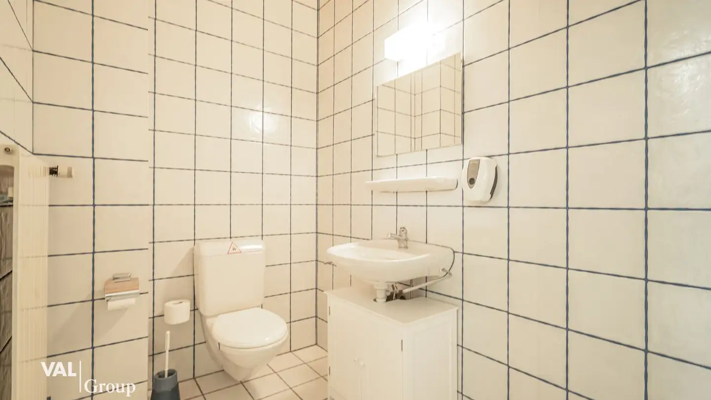 Advertising space for rent - 3930 Eyholz - Photo 4