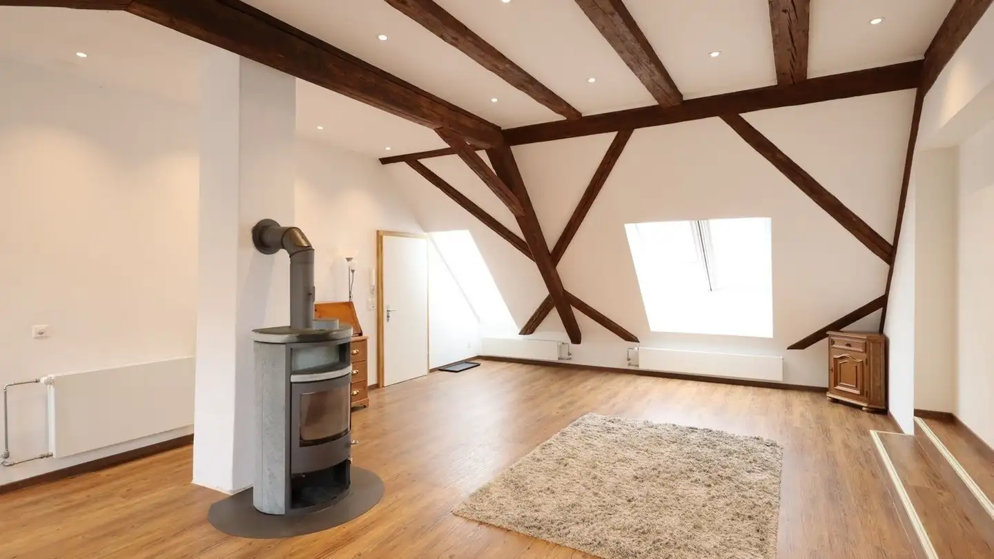 Dachgeschosswohnung mieten - Hauptstrasse 90, 4718 Holderbank SO - Foto 2