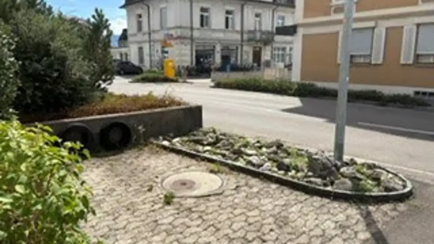 Outdoor parking space for rent - Bergstrasse 7, 8712 Stäfa - Photo 4
