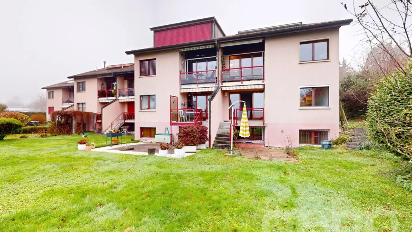 Duplex for sale - 2525 Le Landeron