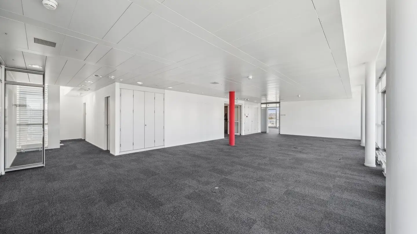 Commercial à louer - Churerstrasse 120, 8808 Pfäffikon SZ - Photo 3
