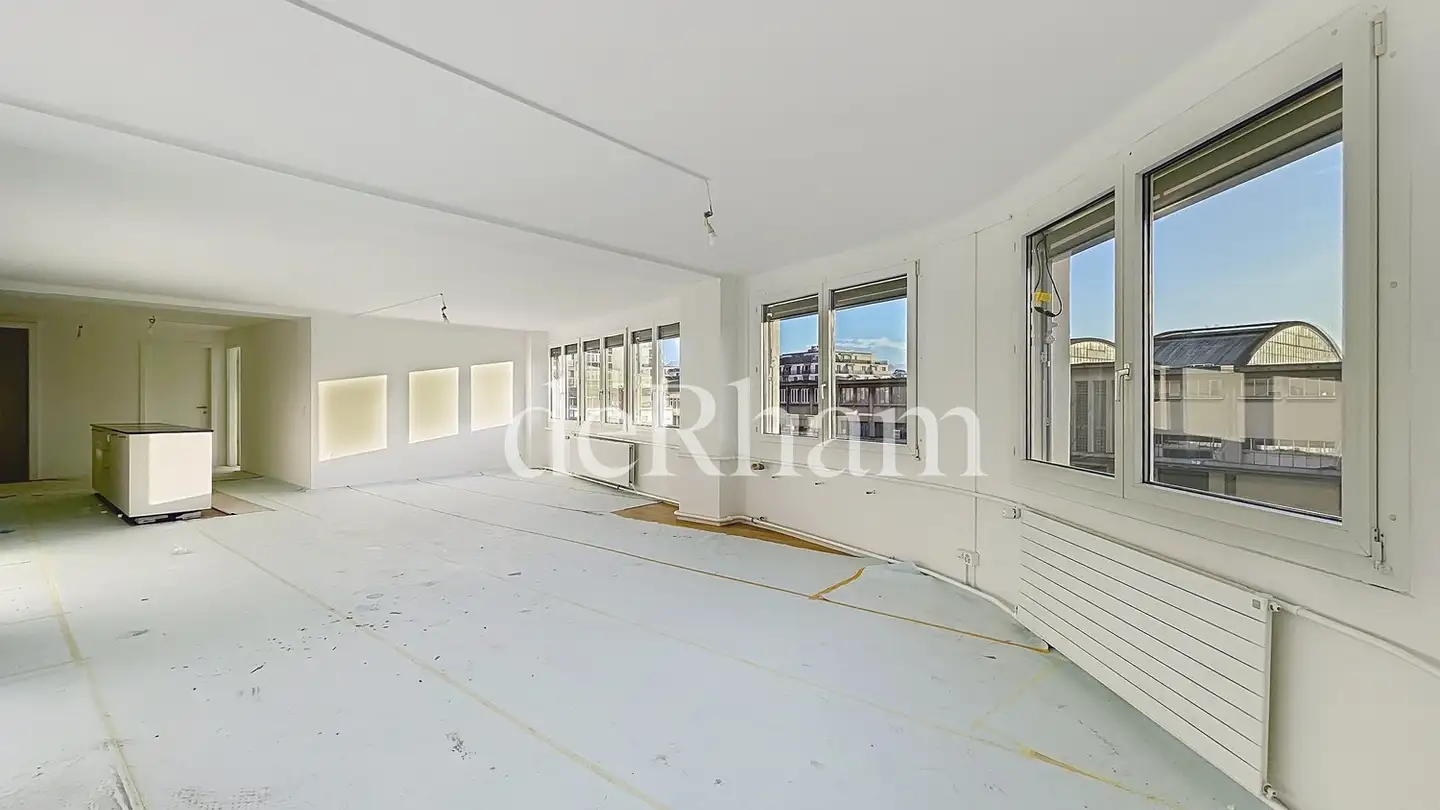 Apartment for rent - Rue Couchirard 9, 1004 Lausanne - Photo 2