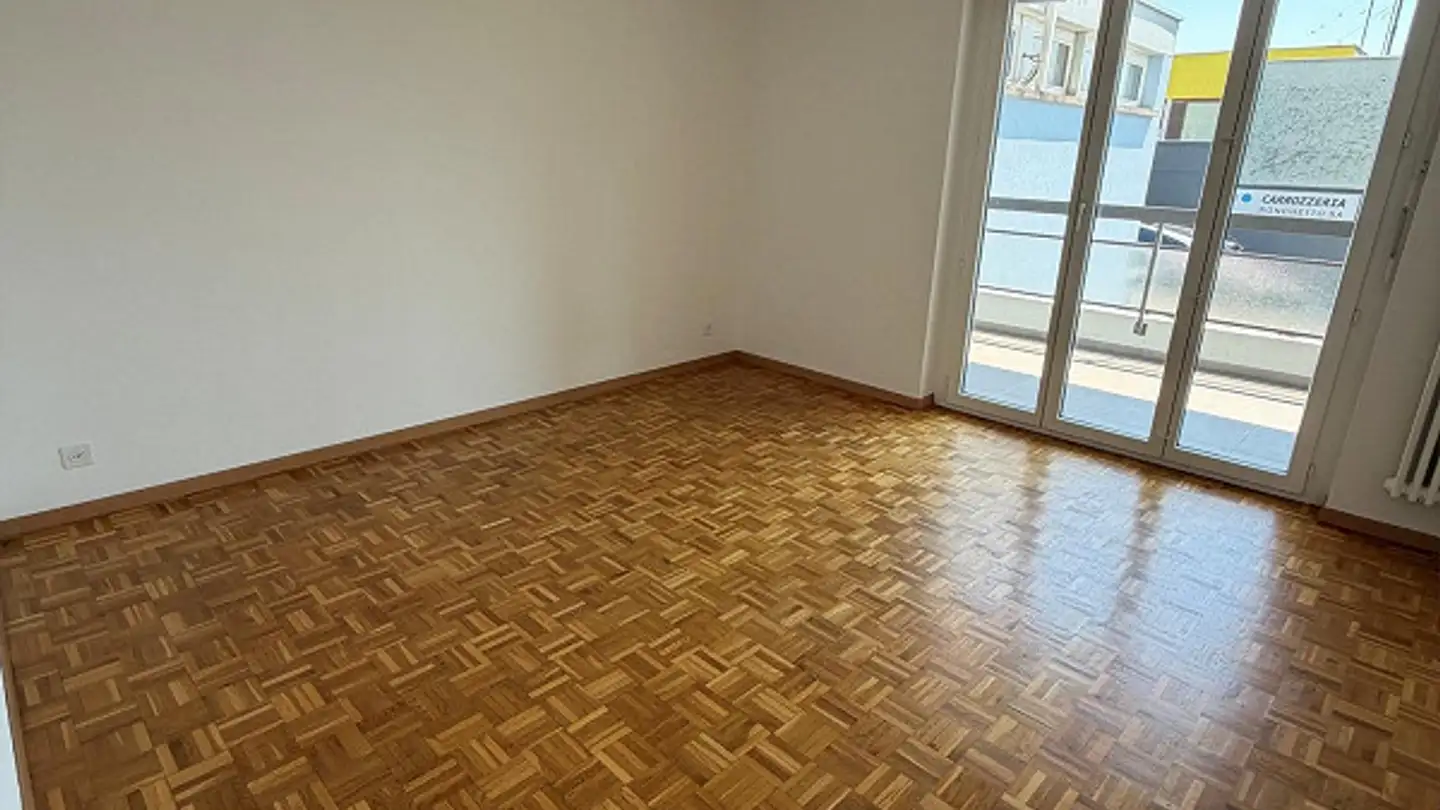 Wohnung mieten - Via Cantonale 10, 6814 Cadempino - Foto 2