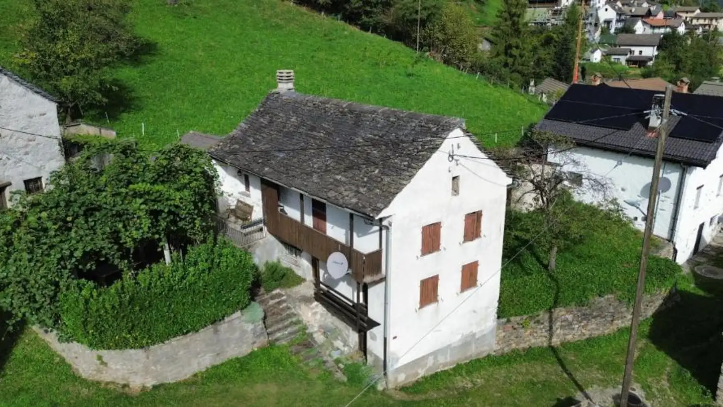 Atelier à vendre - 6716 Acquarossa