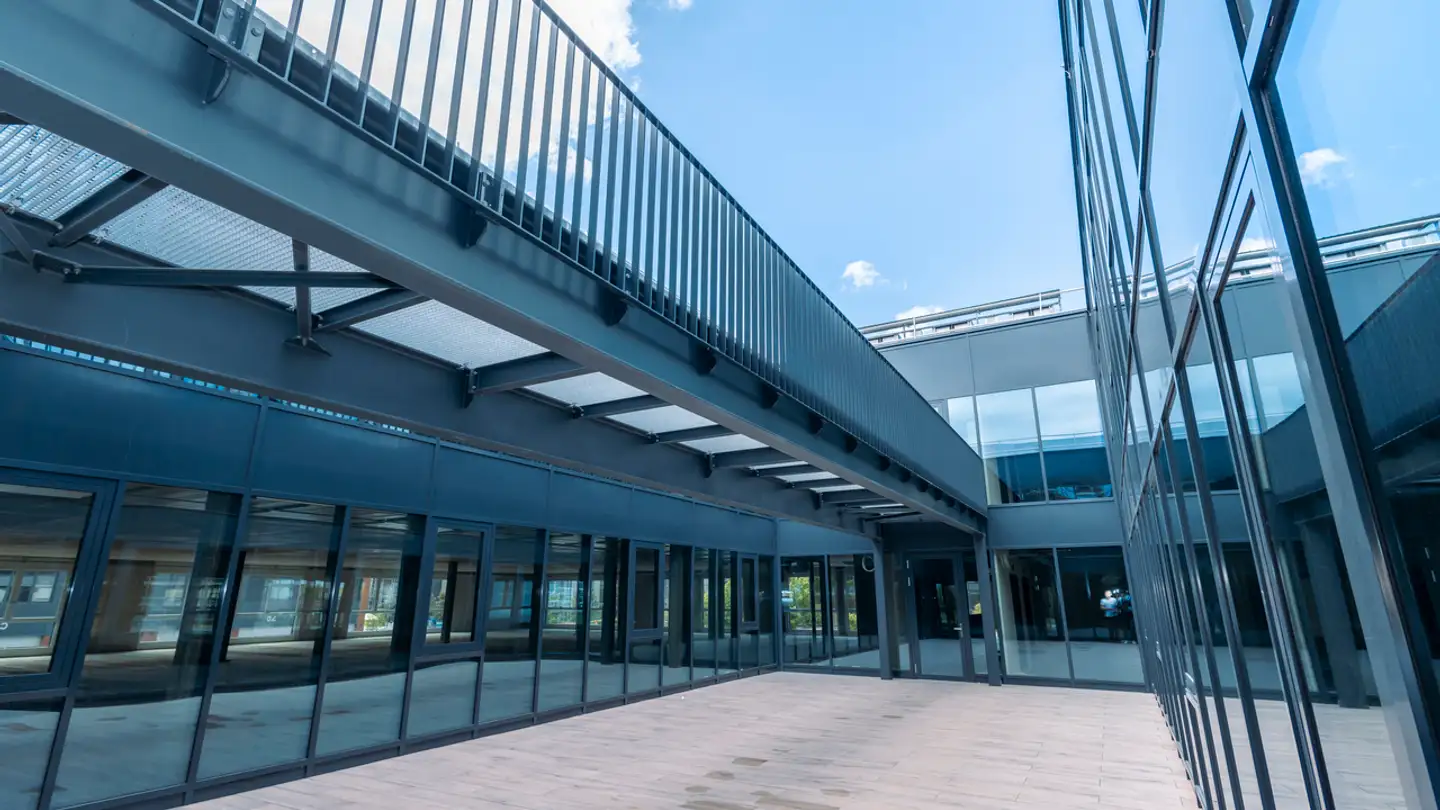 Workshop for rent - Route Des Avouillons 17a, 1196 Gland