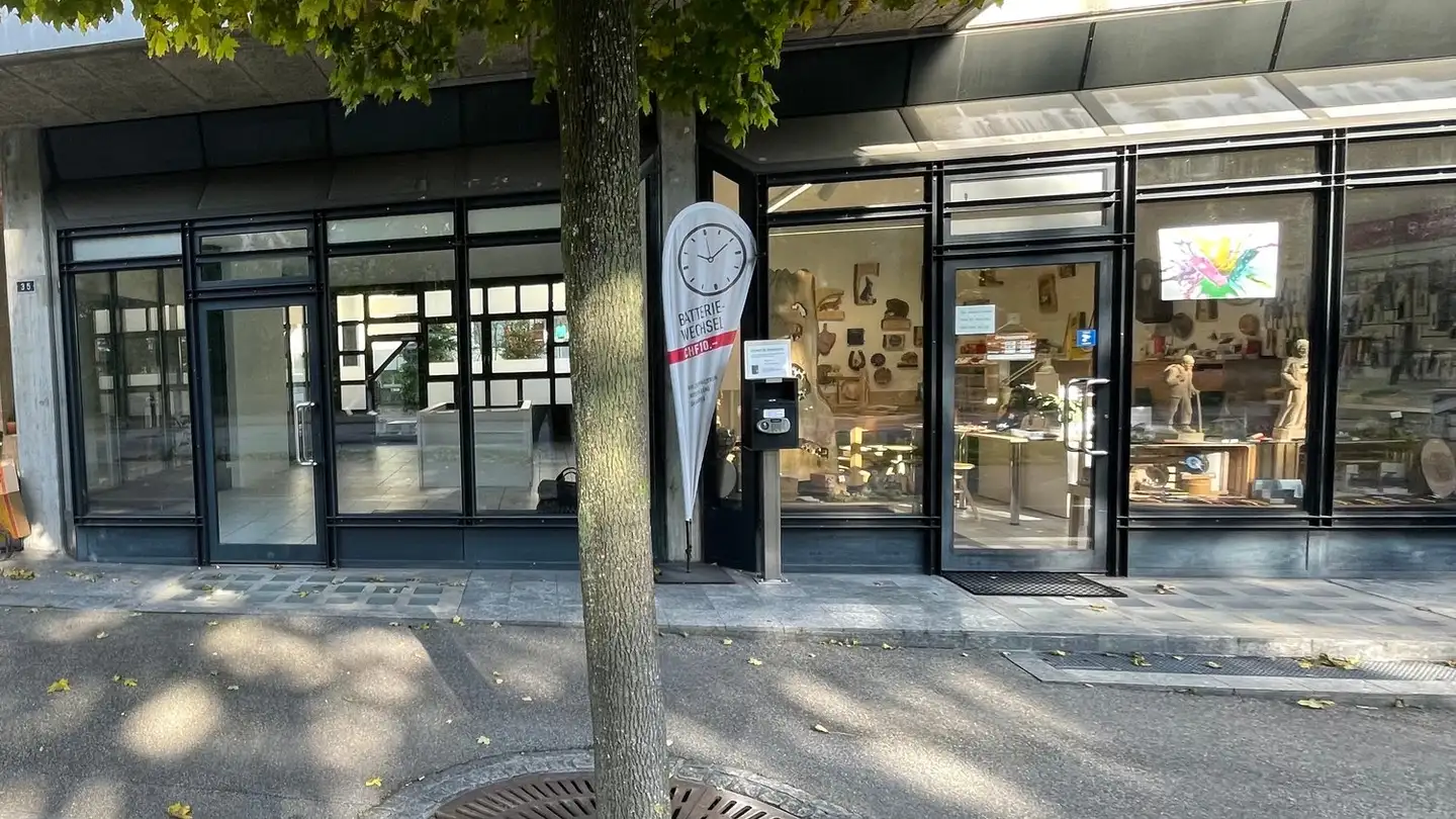 Commercial for rent - Bahnhofstrasse 35, 2540 Grenchen - Photo 2