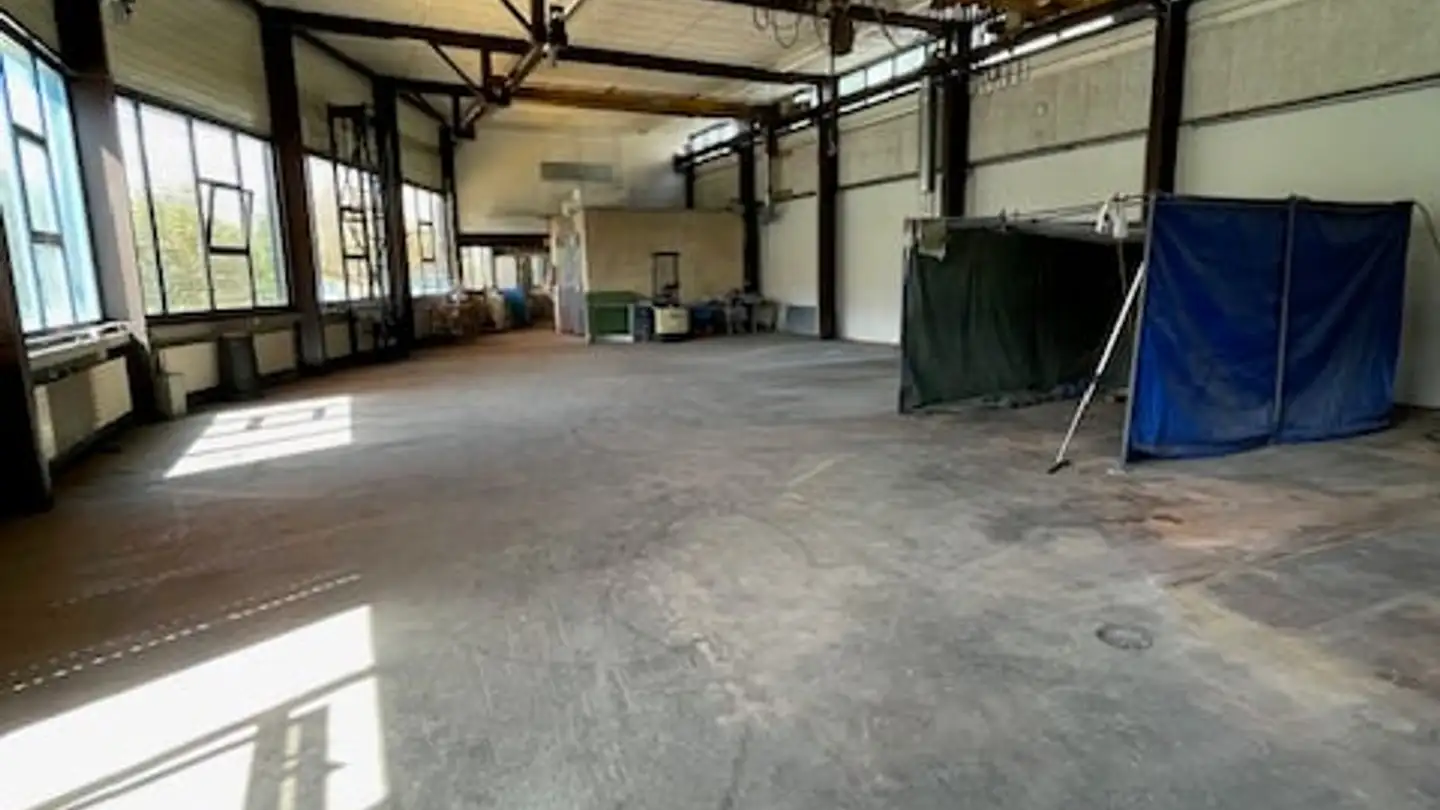 Immeuble industriel à louer - Rue De La Clef 35, 2610 St-Imier