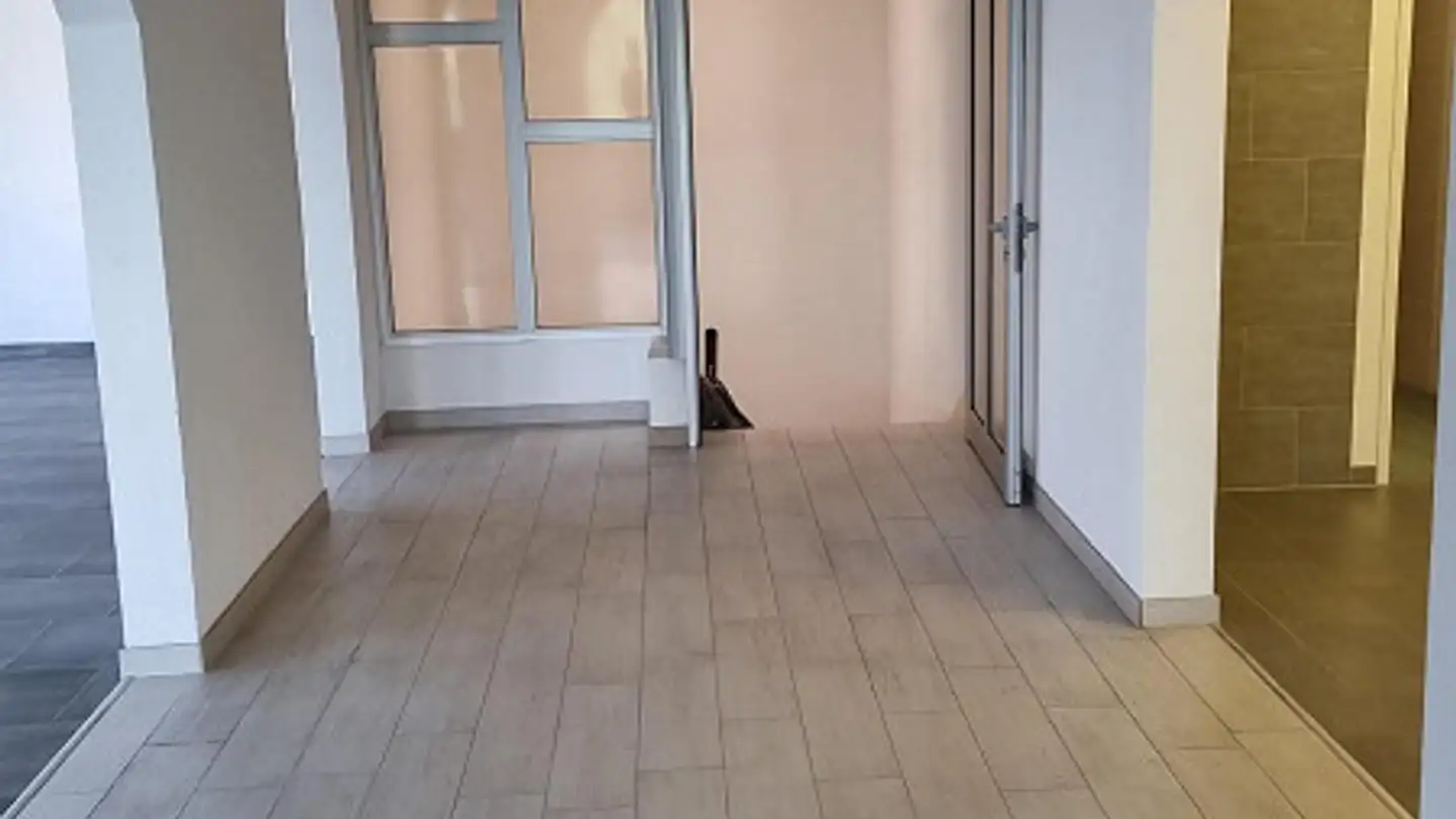 Commercial for rent - Neugutstrasse 81, 8600 Dübendorf - Photo 3