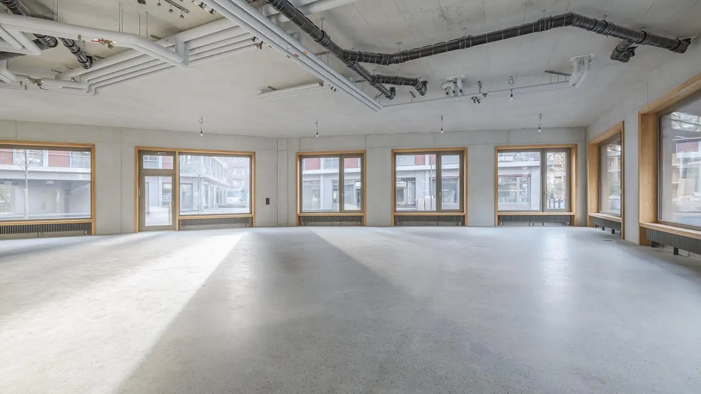 Commercial for rent - Rue De L'allée / Alleestrasse 1, 2503 Biel/Bienne - Photo 2