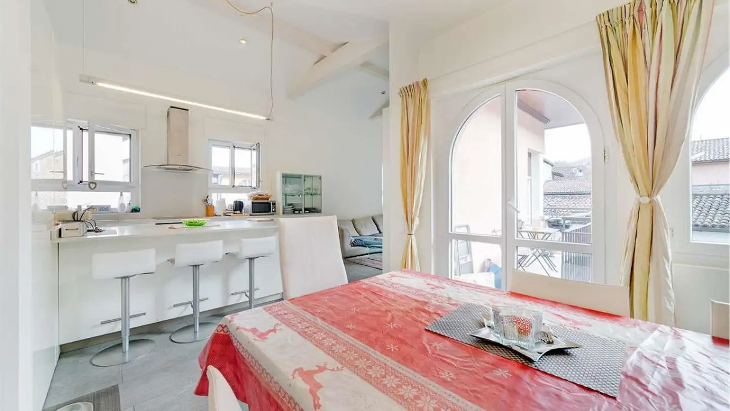 Edificio residenziale in vendita - 6987 Caslano