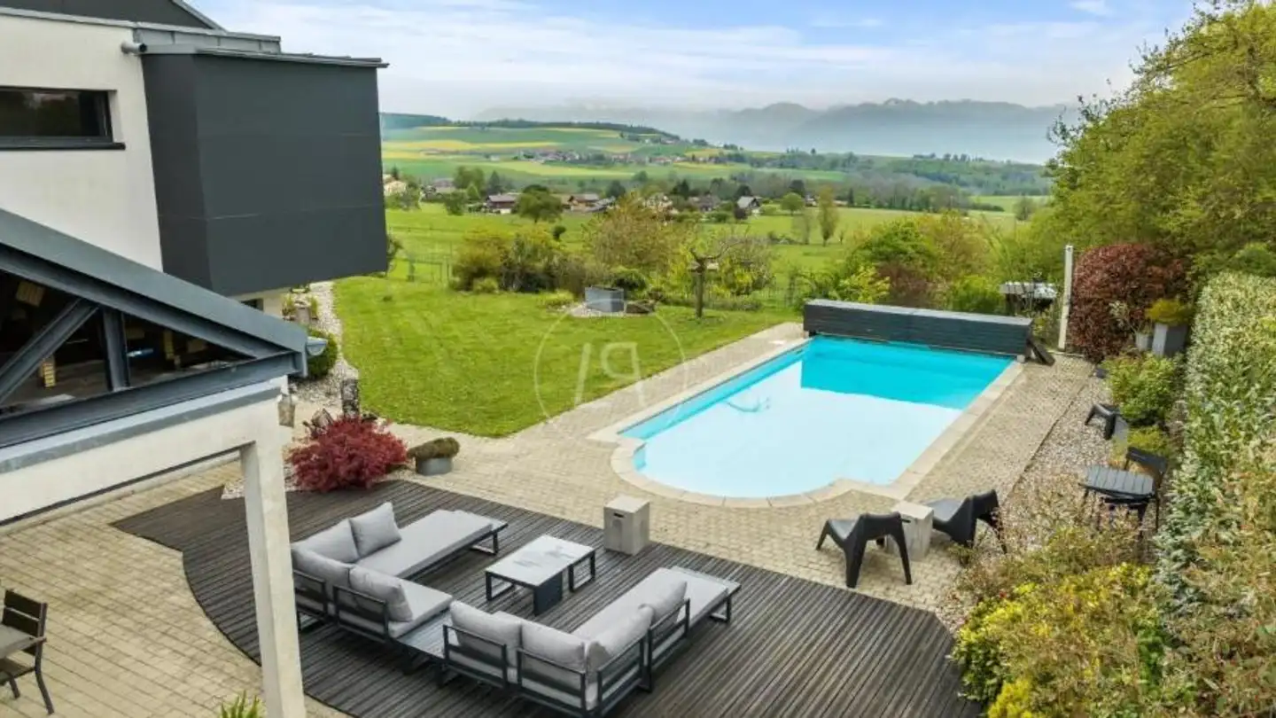 Single house for sale - 1261 Le Vaud
