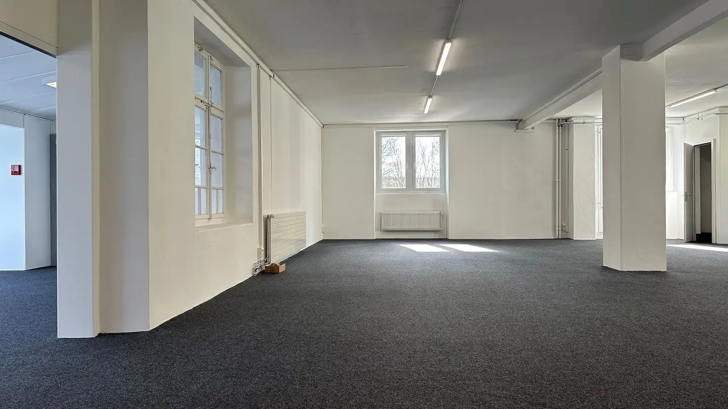 Spazio ufficio in affitto - Rue D'aarberg / Aarbergstrasse 1, 2560 Nidau - Photo 3