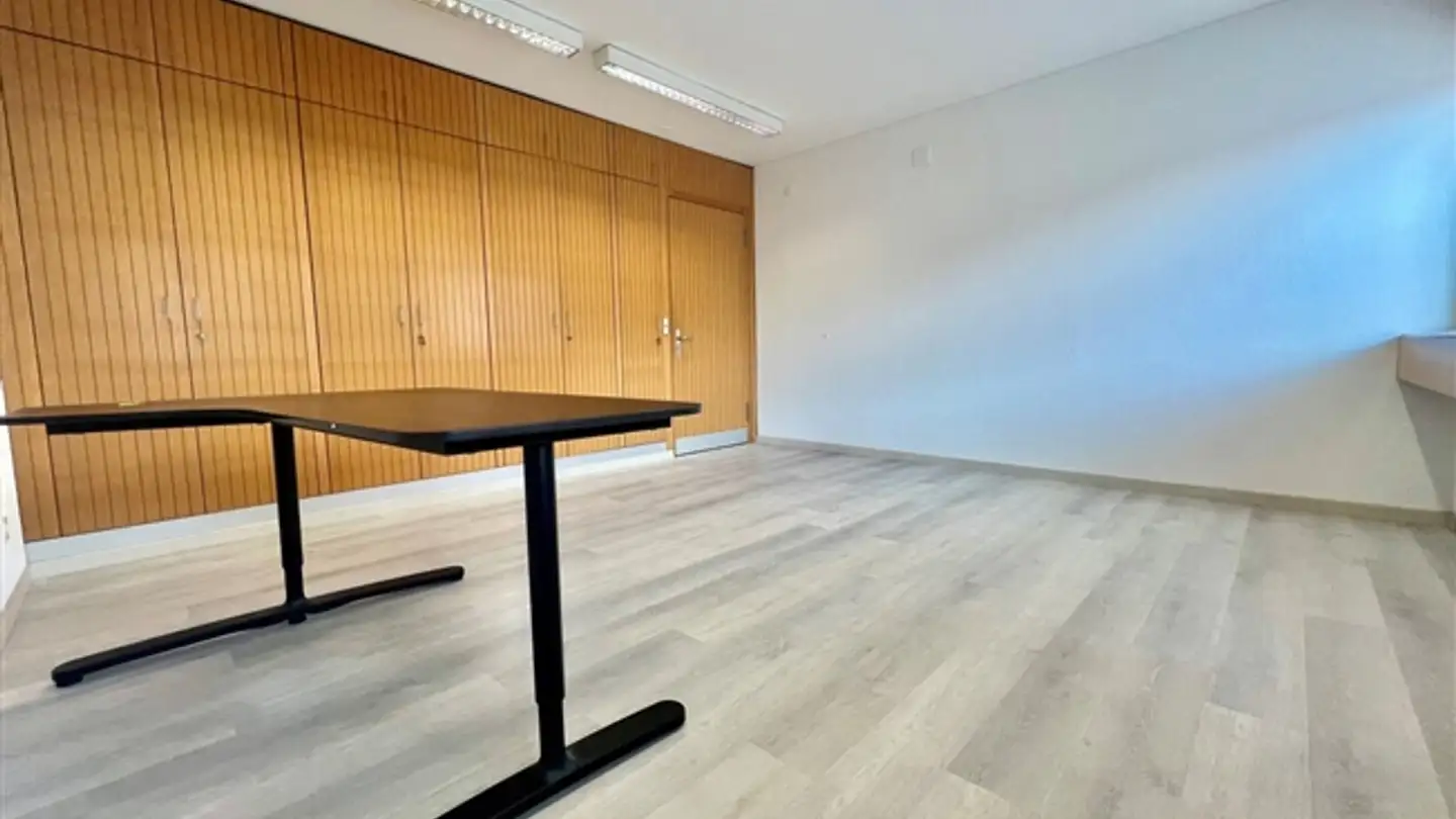 Spazio ufficio in affitto - Via Dante Alighieri 25, 6830 Chiasso