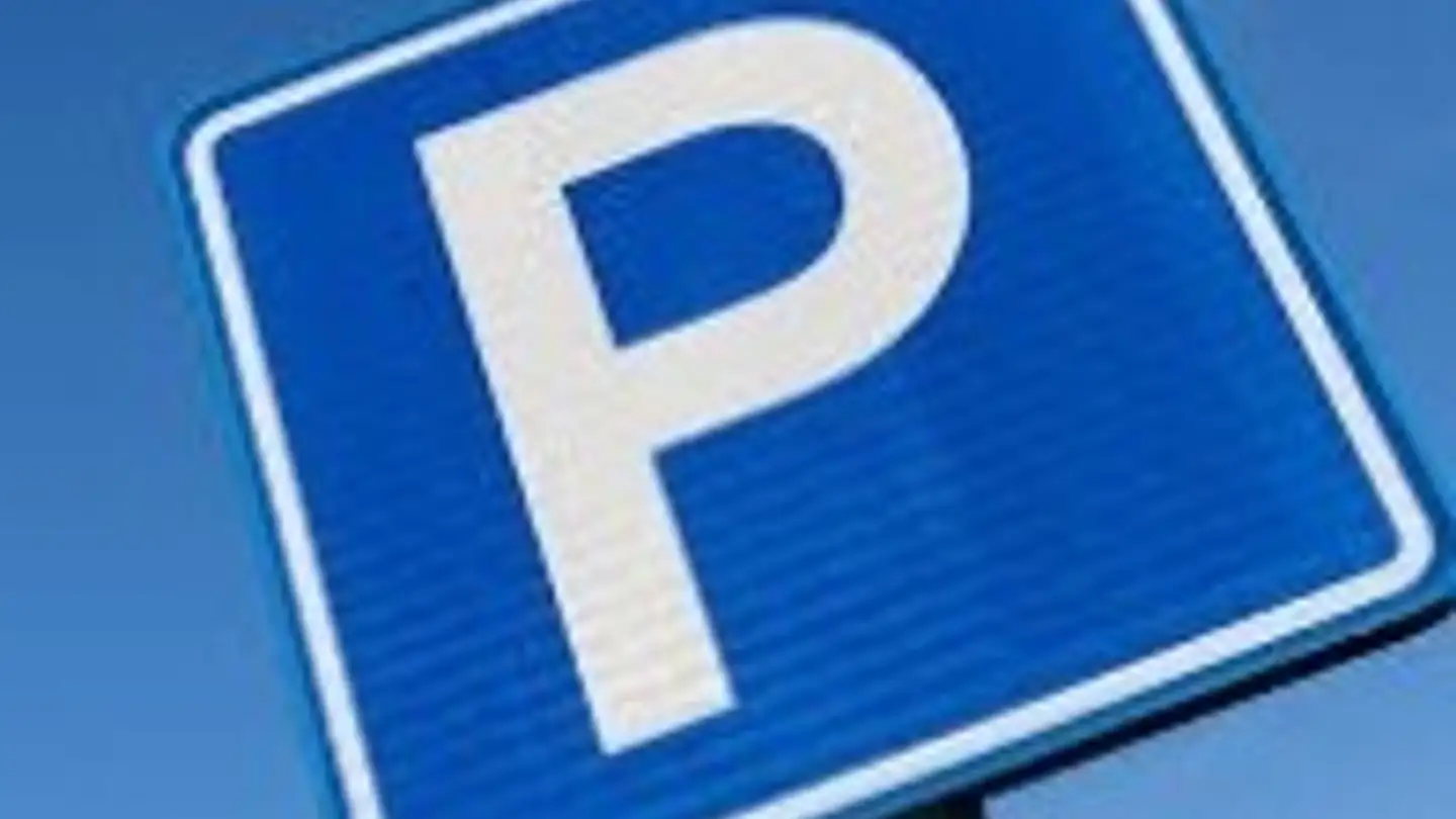 Single garage for rent - Hertistrasse 47, 6300 Zug