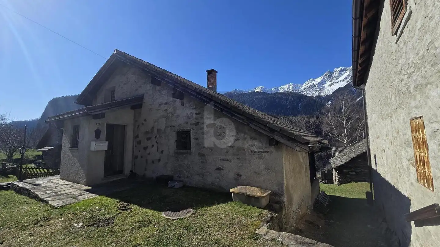 Chalet à vendre - 6763 Osco - Photo 2