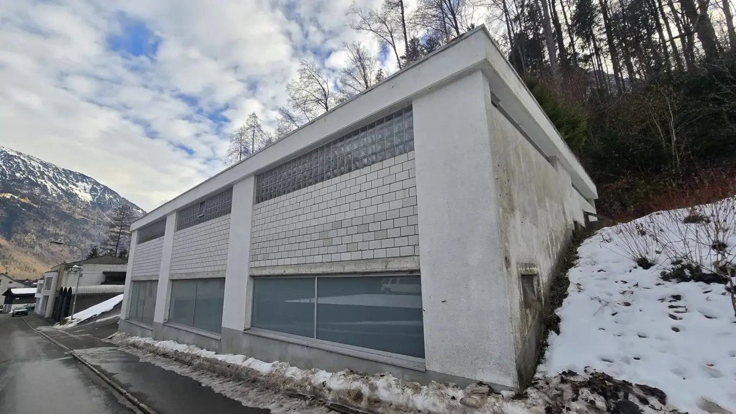 Storage space for rent - Berglistrasse, 8750 Glarus - Photo 2