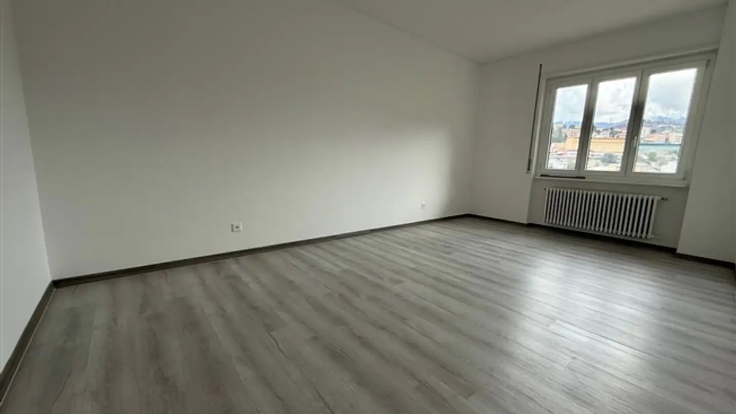 Apartment for rent - Via Luigi Favre 9, 6830 Chiasso - Photo 4