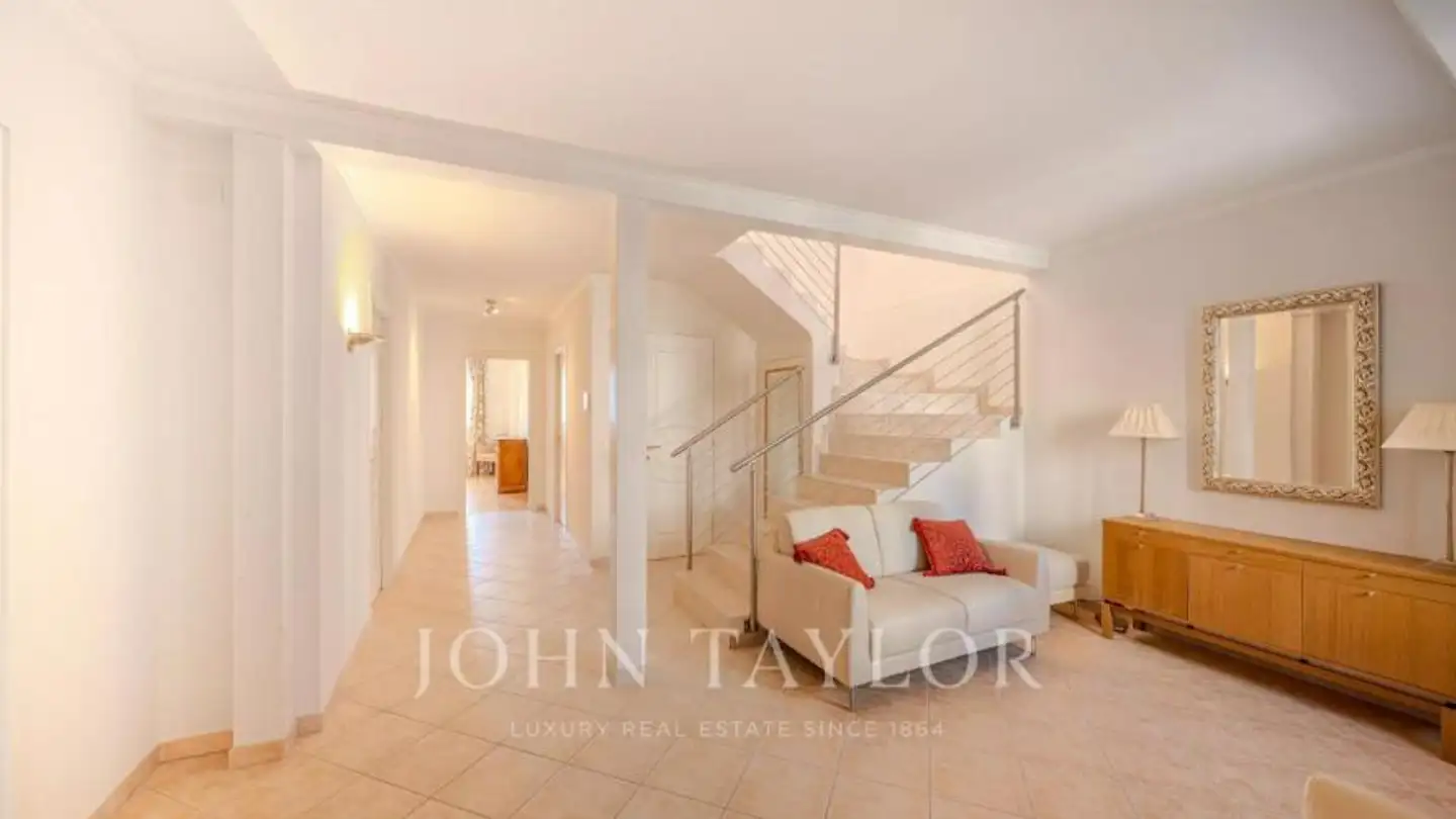 Apartment for sale - Avenue De La Riviera, 1820 Territet - Photo 2