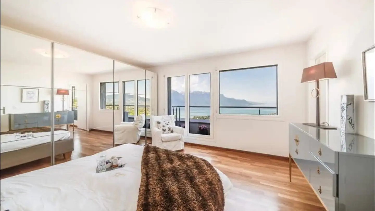 Stepped house for rent - Route de Brent, 1817 Brent - Photo 4