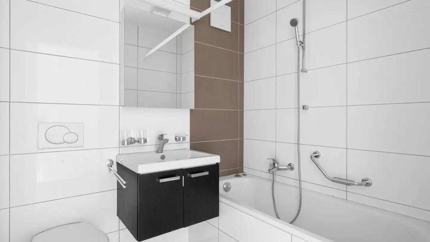 Appartement à louer - Rue Du Chasselas 16, 2000 Neuchâtel - Photo 3