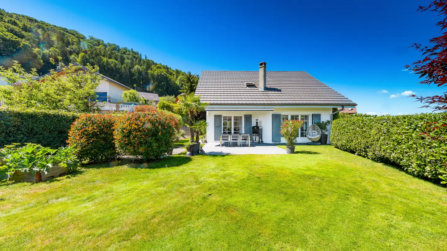 Single house for sale - Route D'ecublens, 1673 Rue