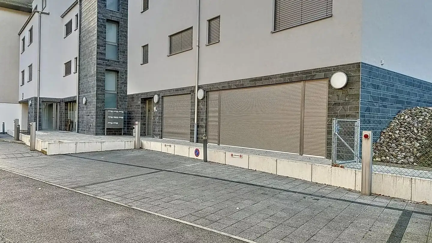 Place de parking extérieure à louer - Chemin Des Rasses 111, 1255 Veyrier