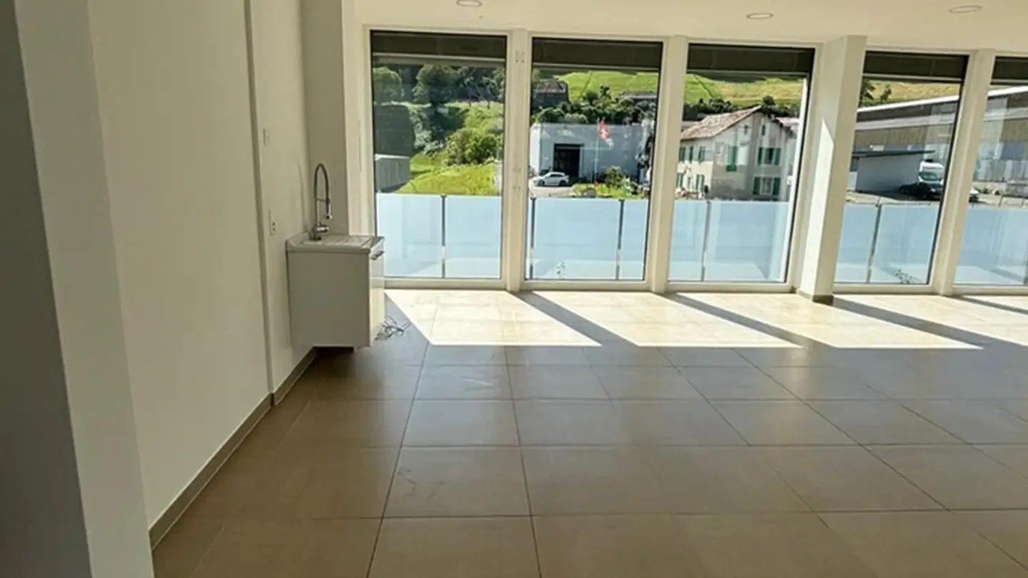 Commercial for rent - Avenue Eugène Burnand 7, 1510 Moudon - Photo 2