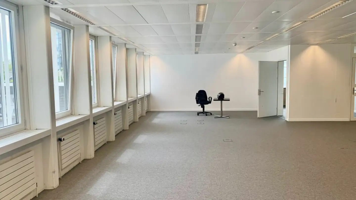 Bürofläche mieten - Avenue Des Baumettes, 1020 Renens VD - Foto 3