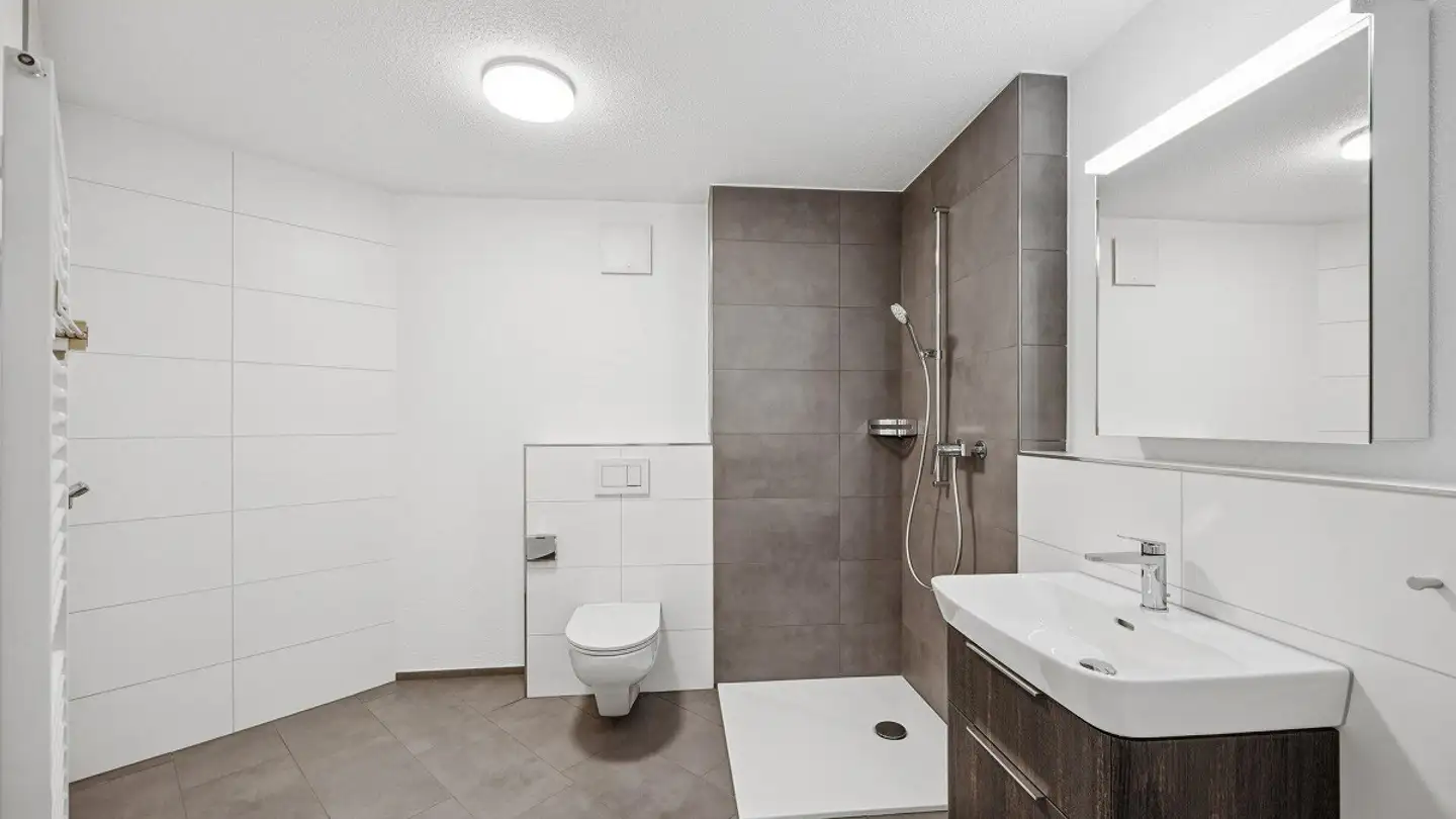 Attique à louer - Wisentalweg 4, 9230 Flawil - Photo 4