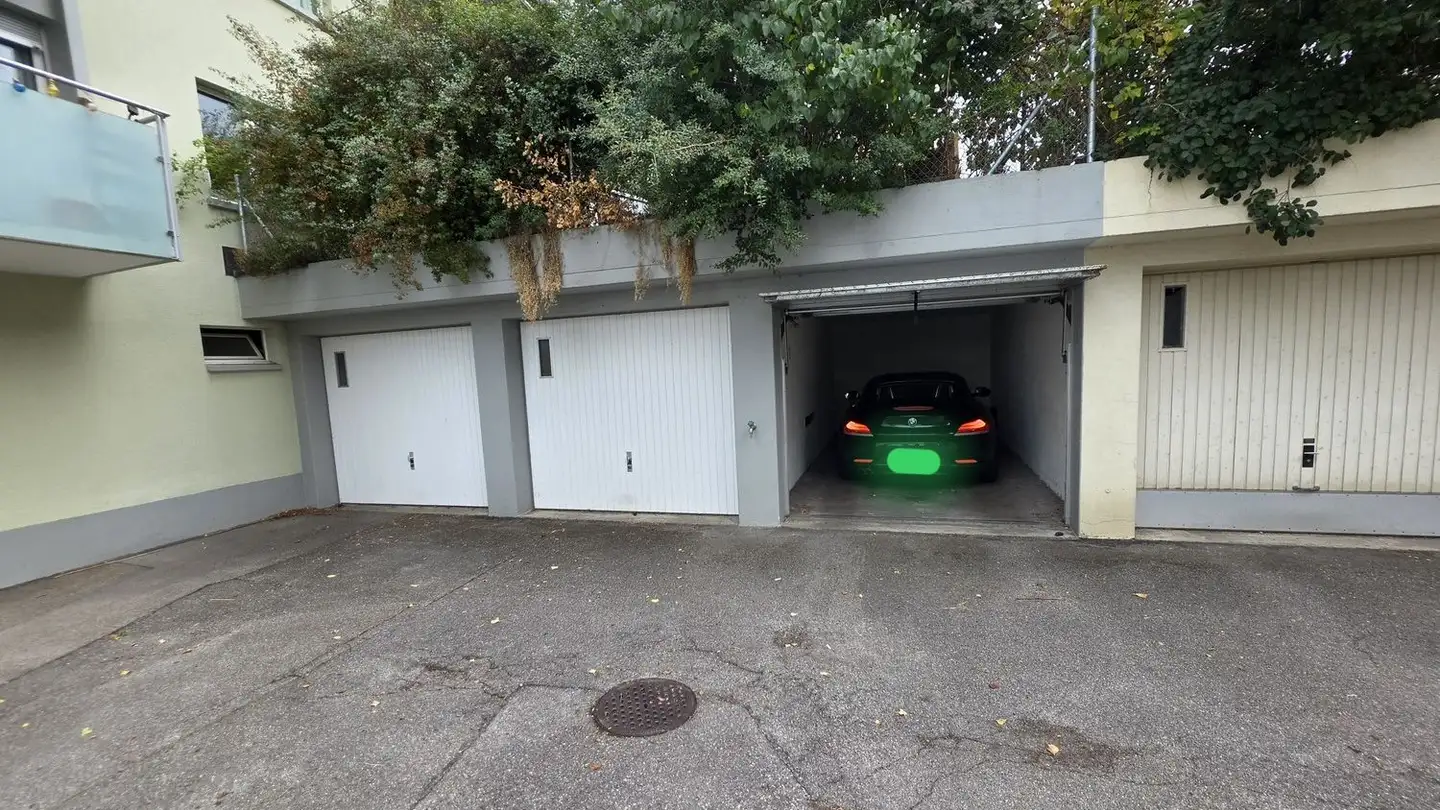 Garage individuel à louer - Im Baurenacker 15, 8902 Urdorf