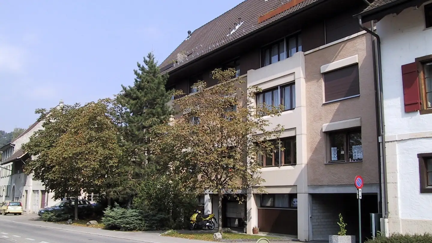 Appartement à louer - Hauptstrasse 49, 4142 Münchenstein