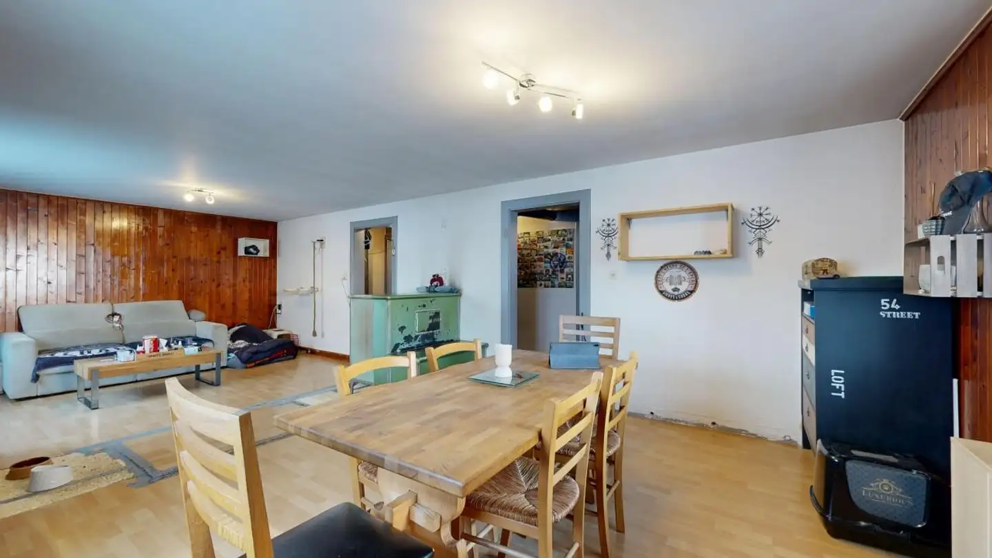 Single house for sale - 1656 Im Fang - Photo 3