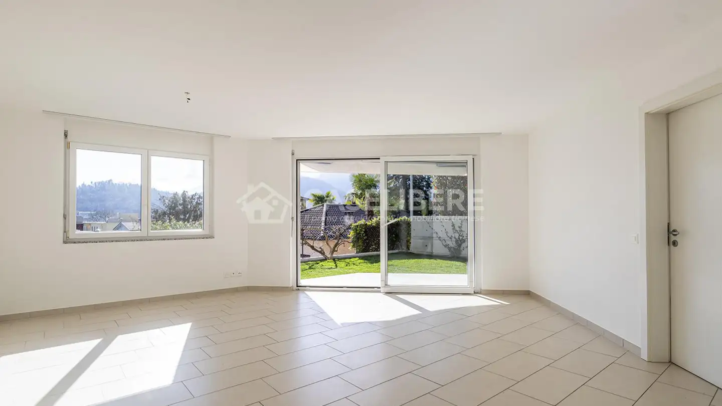 Apartment for rent - 6600 Locarno - Photo 4