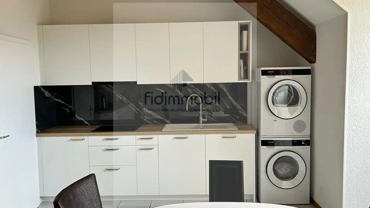 Attic flat for rent - Chemin De Planeyse 2, 2013 Colombier NE