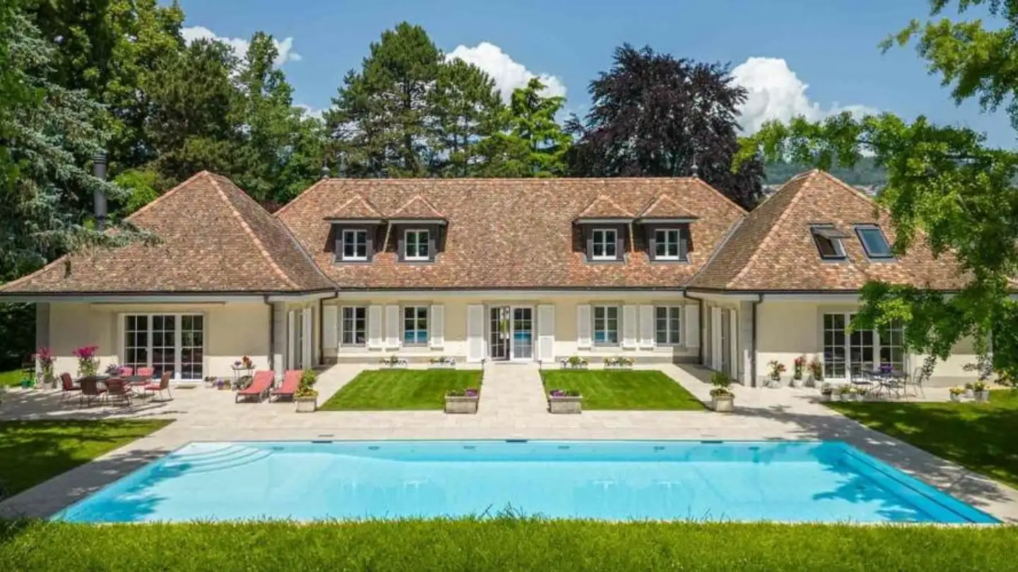 Single house for sale - 1166 Perroy