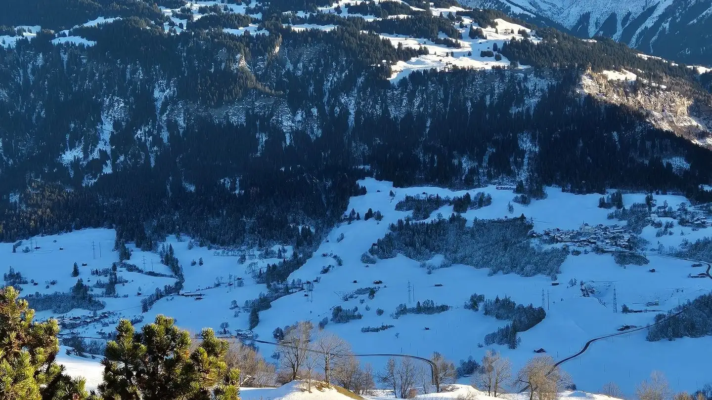 Maisonette-Wohnung mieten - Via Drascla, 7155 Ladir