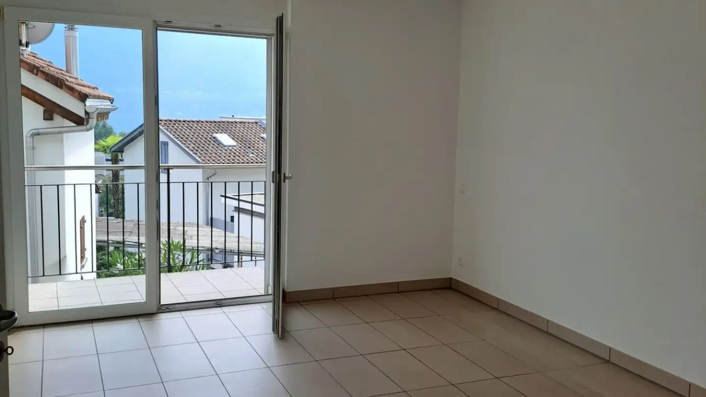 Apartment for rent - Via Delle Vigne, 6648 Minusio - Photo 4