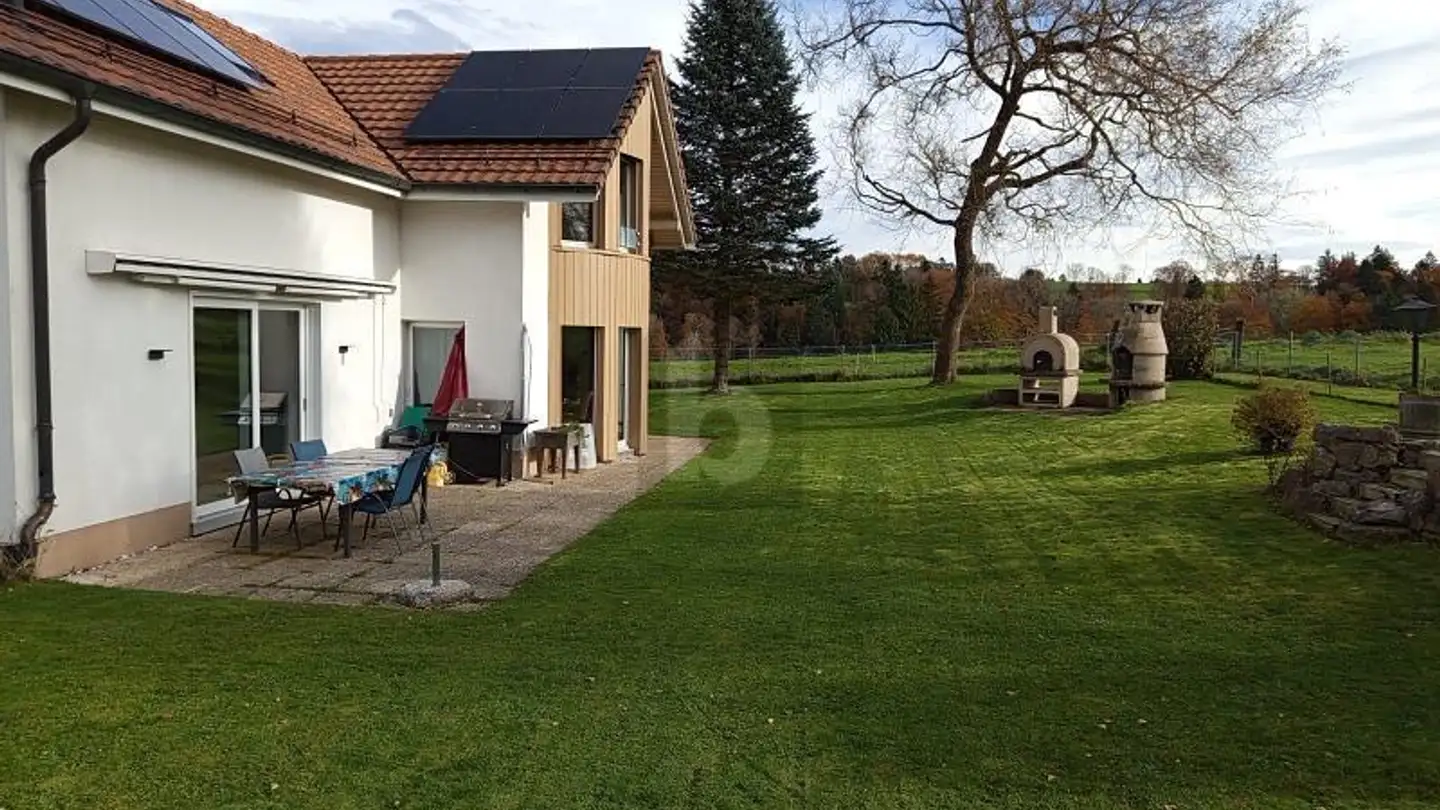 Single house for sale - 1081 Montpreveyres