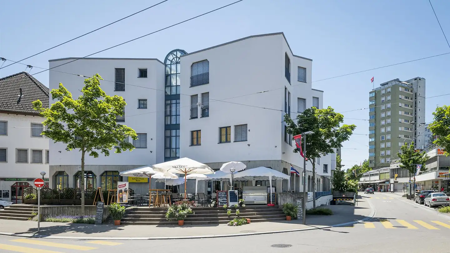 Einzelgarage mieten - Zentralstrasse 5, 8212 Neuhausen am Rheinfall