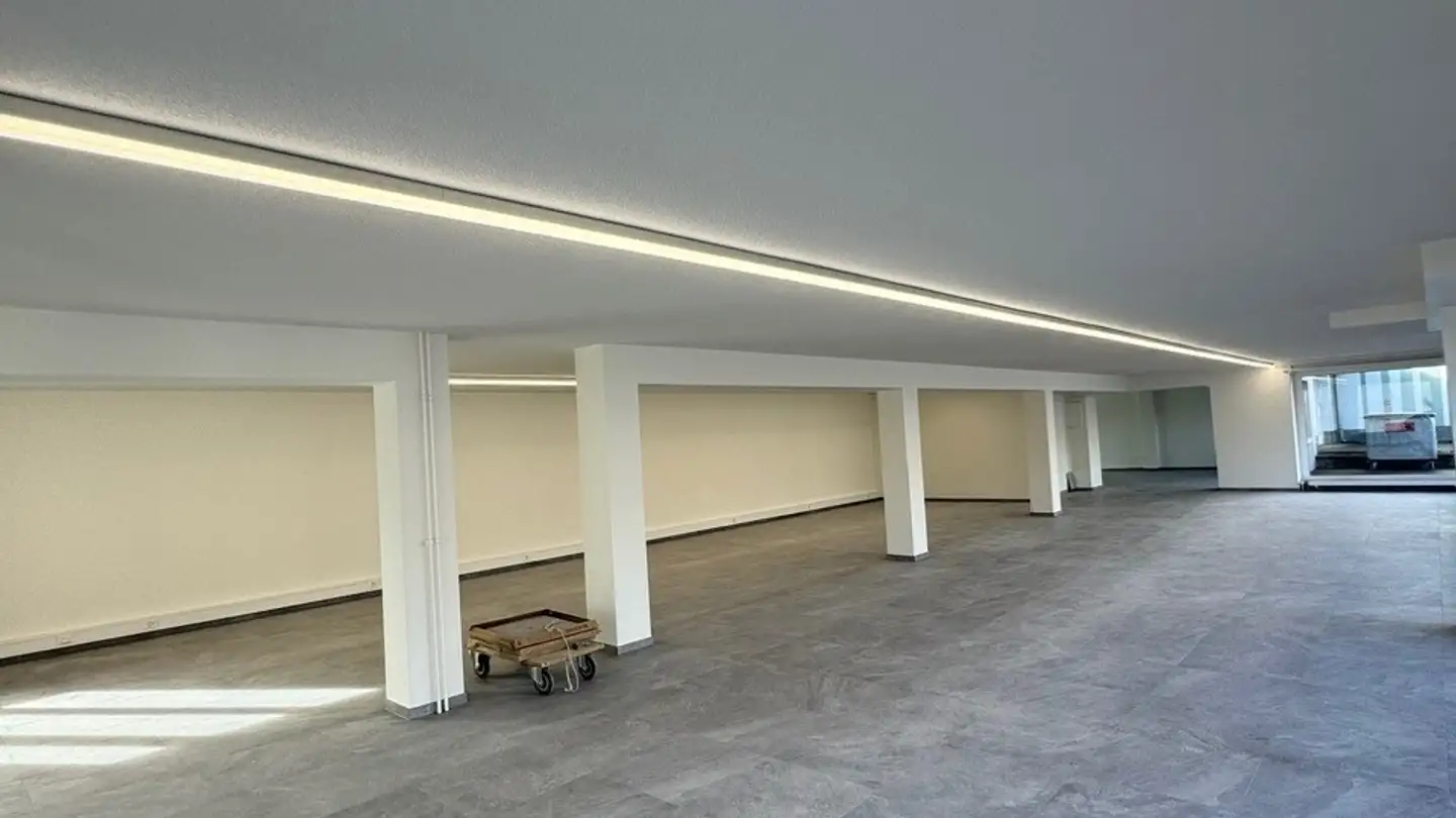 Commercial à louer - Hauptstrasse 196, 2552 Orpund - Photo 2