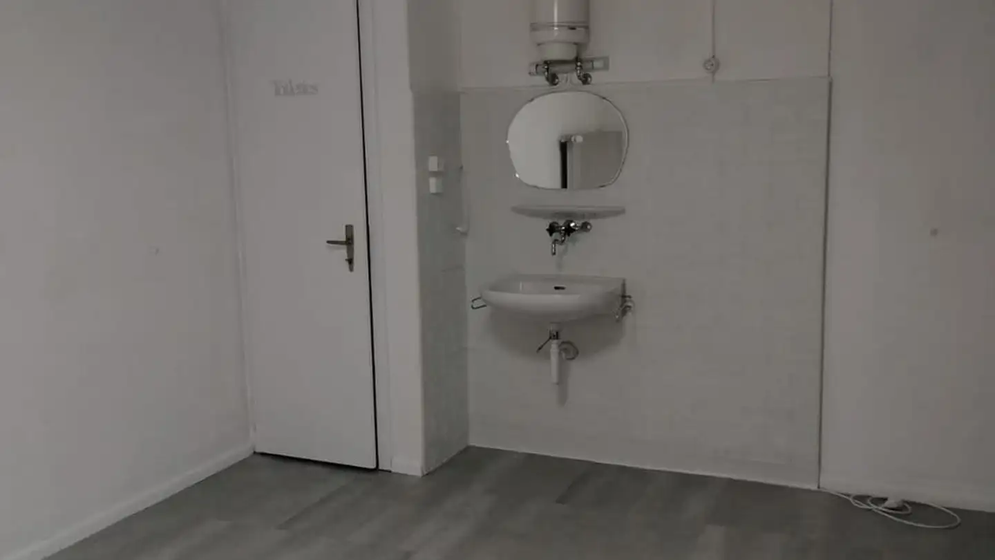 Commercial à louer - Grande-Rue 18, 2400 Le Locle - Photo 2