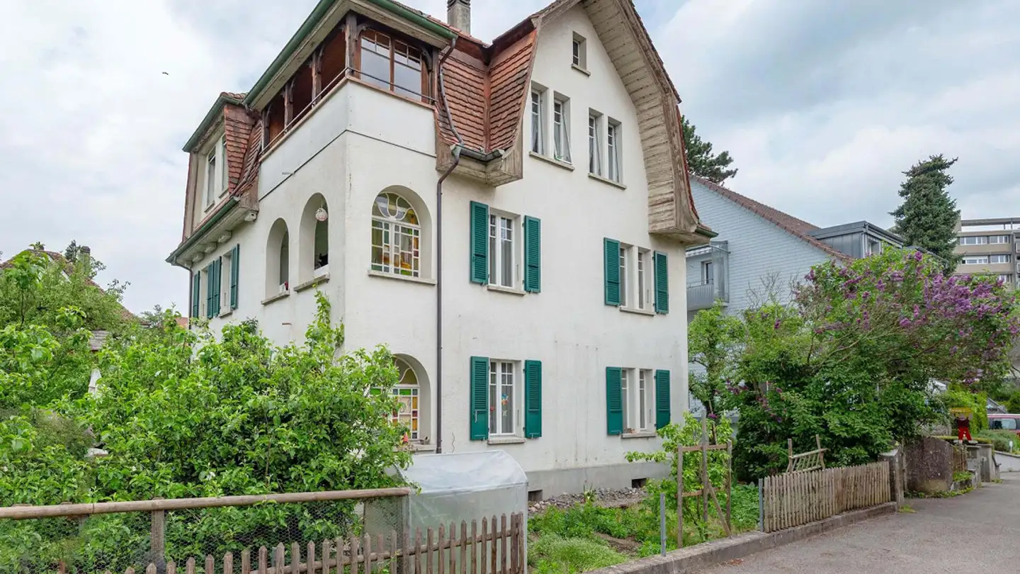 Edificio residenziale in vendita - Myrtenweg 8, 3018 Bern - Photo 2