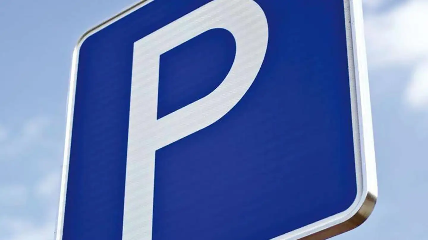 Outdoor parking space for rent - Hardstrasse 55, 4133 Pratteln