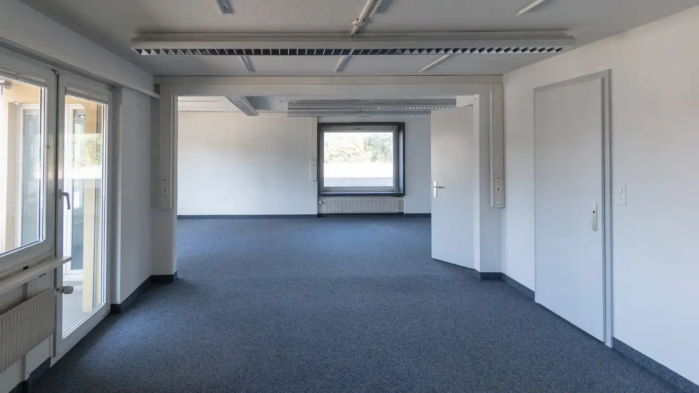 Commerciale in affitto - Buechental 3, 9245 Oberbüren