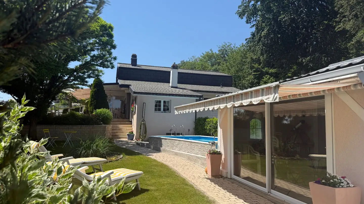 Villa in vendita - 1756 Lovens