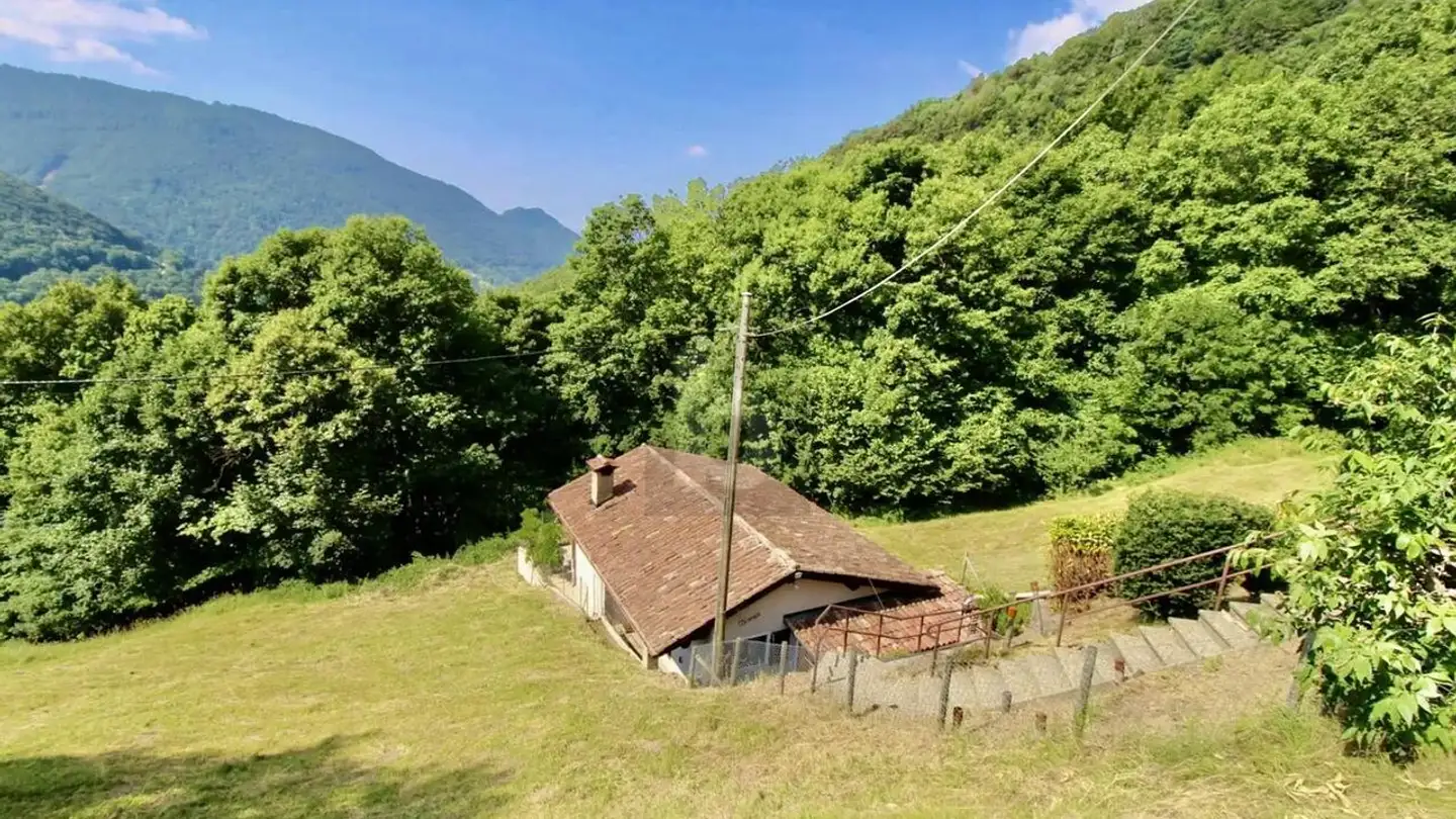 Chalet for sale - 6951 Signôra - Photo 2