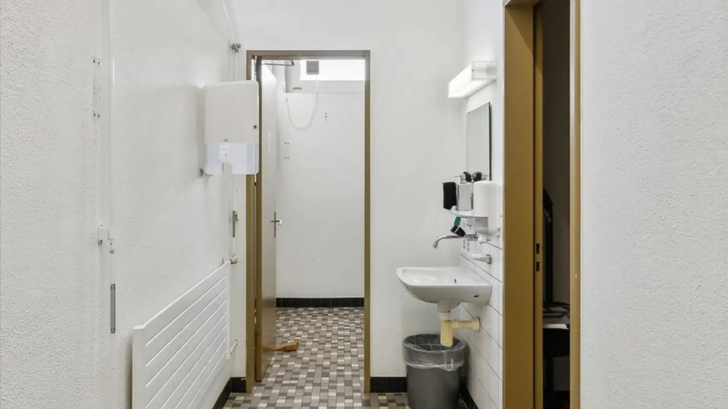 Espace de stockage à louer - Rothenburgstrasse 51, 6020 Emmenbrücke